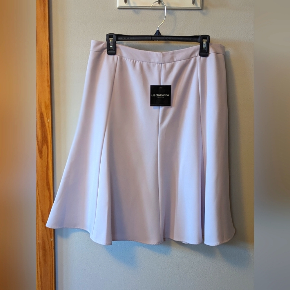 Liz Claiborne Lavendar A-line Skirt, Size 10